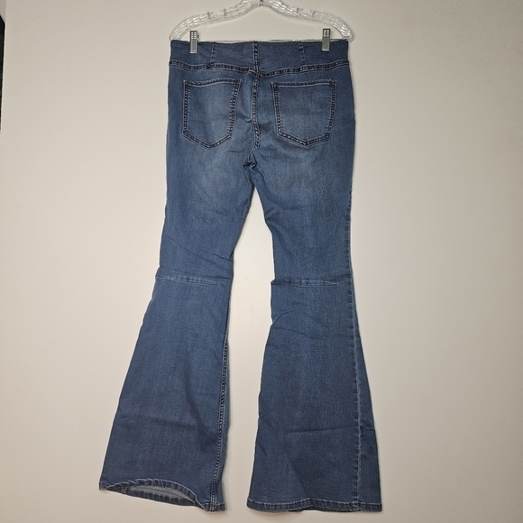 Free People Flare Penny Pull On Denim Jeans Blue Size 30 - Picture 6 of 12